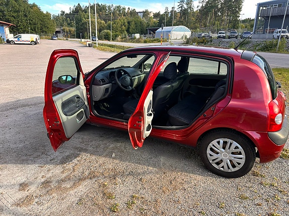Renault Clio 5 of 7