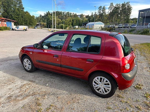 Renault Clio 4 of 7