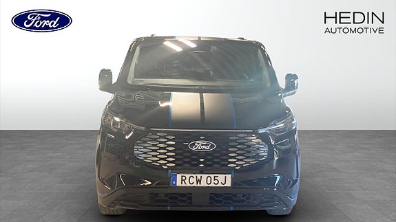 Ford E-Custom 6 of 12