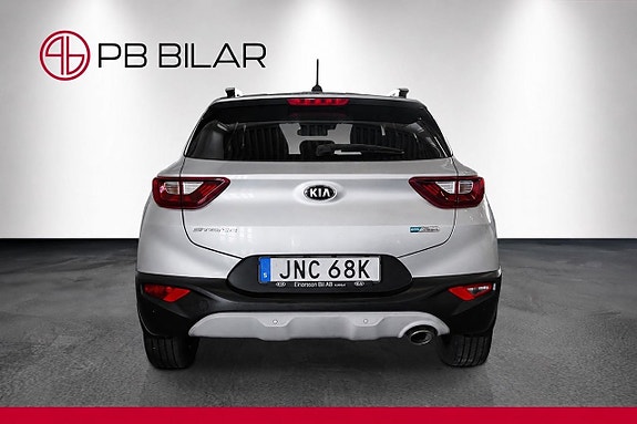 Kia Stonic 4 of 24