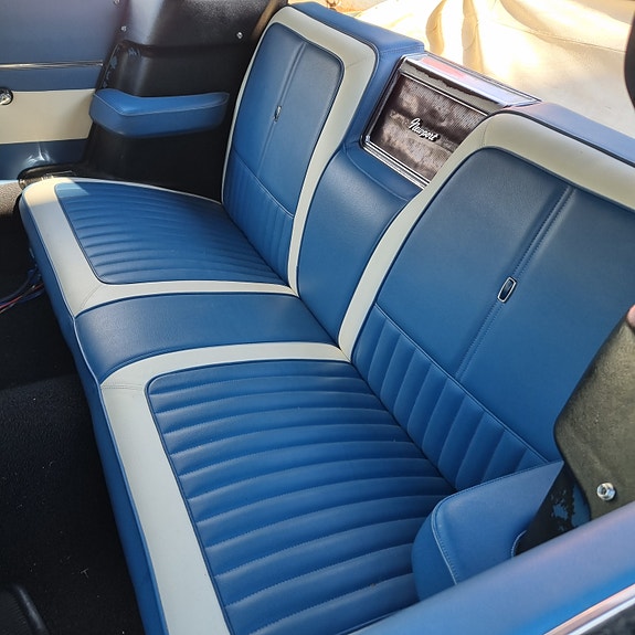 Chrysler Newport 4 of 5