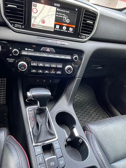 Kia Sportage 14 of 16
