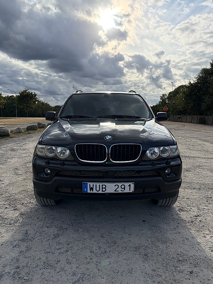 BMW X5 6 of 19