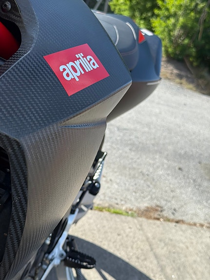 Aprilia DORSODURO 750 FACTORY A2 3 of 5