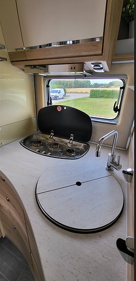 Eura Mobil PRS 730 EB 12 of 12
