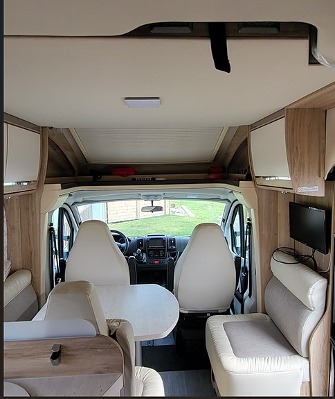 Eura Mobil PRS 730 EB 5 of 12