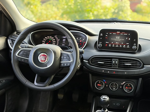 Fiat Tipo 10 of 30