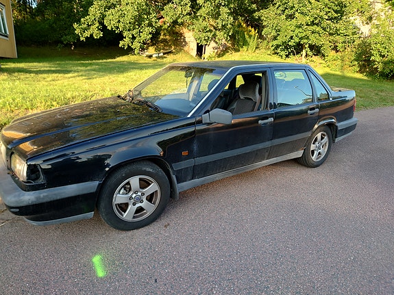 Volvo 850 2 of 11