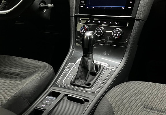 Volkswagen Golf I 13 of 22