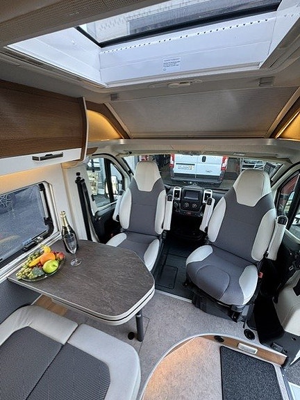 VANTourer 599 lång Dieselvärmare 165HK med kamkedja 14 of 22