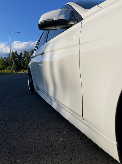 BMW 318d 6 of 13