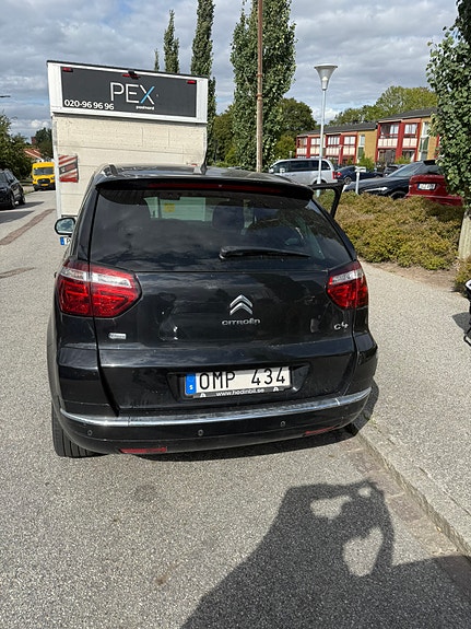 Citroen C4 Picasso 3 of 10