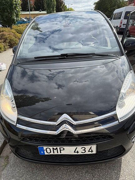 Citroen C4 Picasso 8 of 10