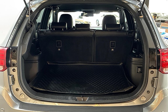 Mitsubishi Outlander 10 of 28