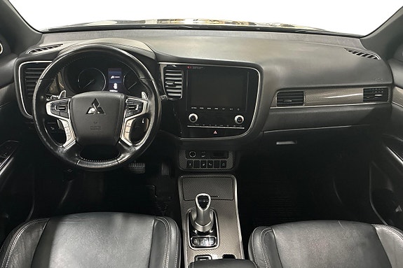 Mitsubishi Outlander 12 of 28