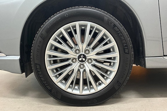 Mitsubishi Outlander 11 of 28