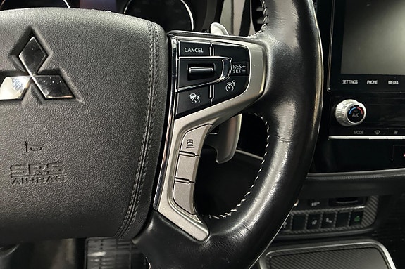 Mitsubishi Outlander 22 of 28