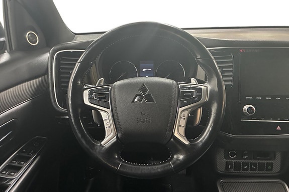 Mitsubishi Outlander 16 of 28