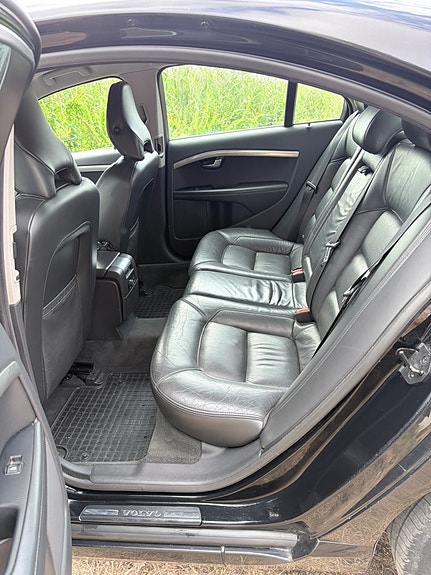Volvo S80 10 of 14