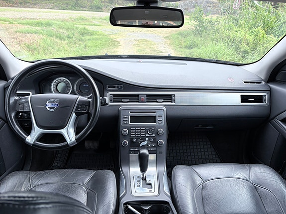 Volvo S80 14 of 14