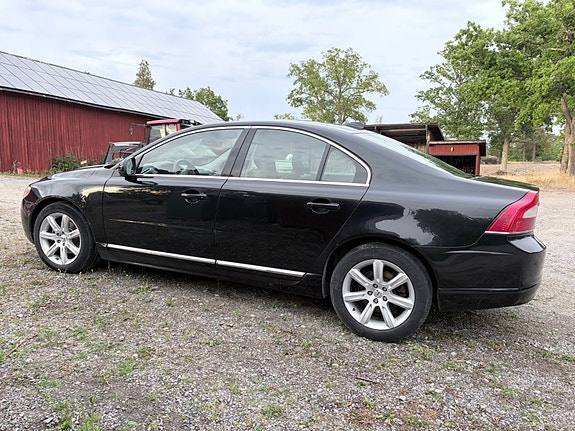 Volvo S80 5 of 14