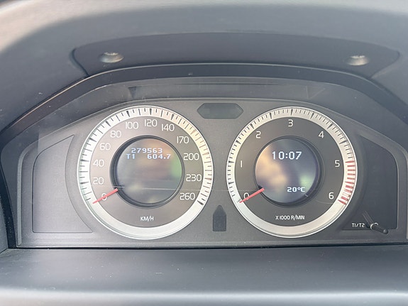 Volvo S80 12 of 14