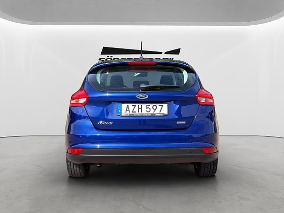 Ford Focus 28 of 30