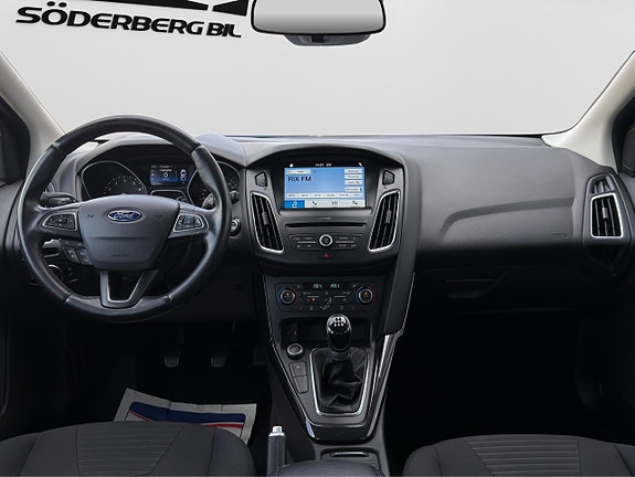 Ford Focus 10 of 30