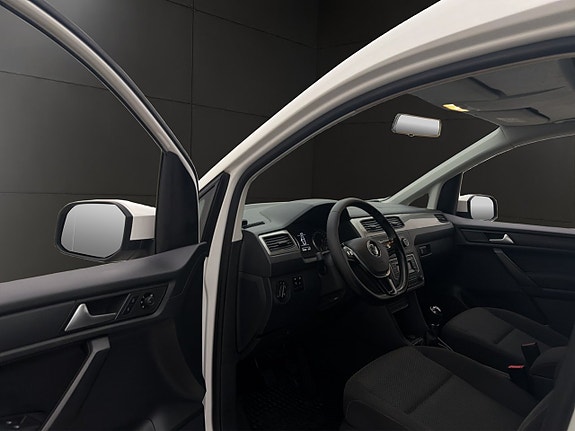 Volkswagen Caddy 22 of 29