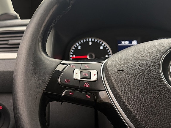 Volkswagen Caddy 28 of 29
