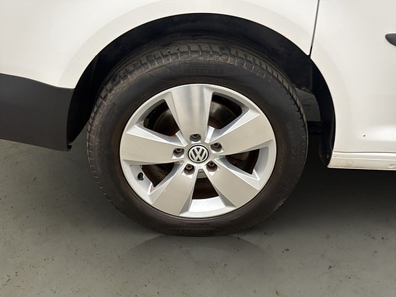 Volkswagen Caddy 13 of 29