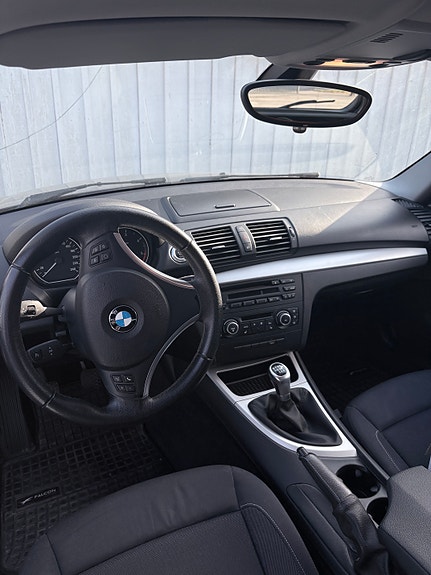 BMW 118d 6 of 6