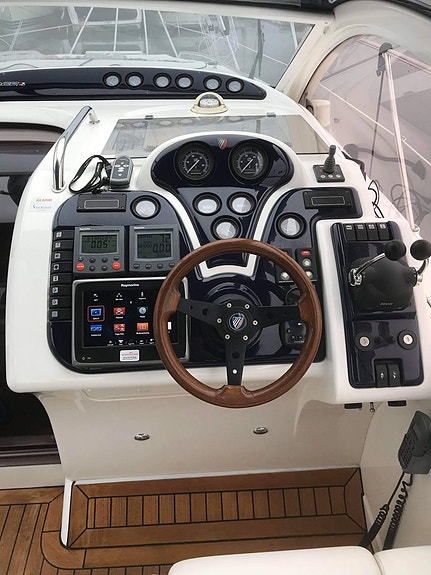 Fairline Targa 34 med KAD300 8 of 29