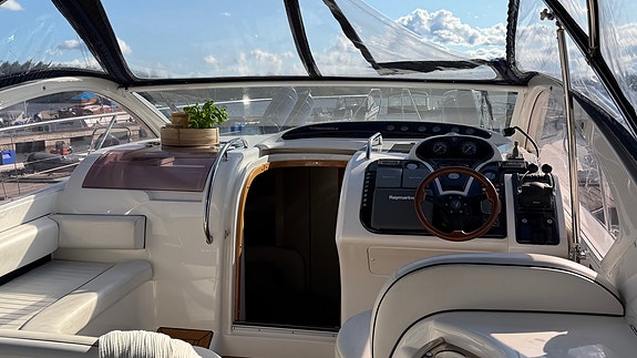 Fairline Targa 34 med KAD300 7 of 29