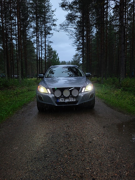 Volvo XC60 3 of 7
