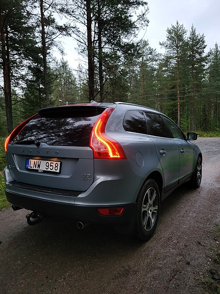 Volvo XC60 5 of 7