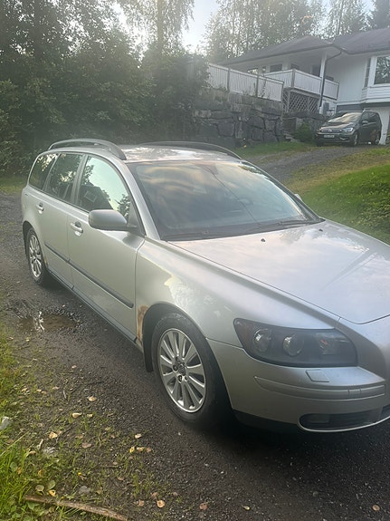 Volvo V50 5 of 15