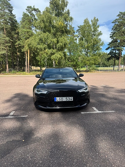 Audi A6 4 of 11