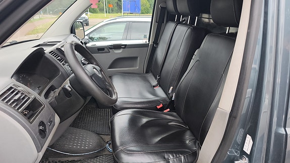 Volkswagen Transporter 8 of 9