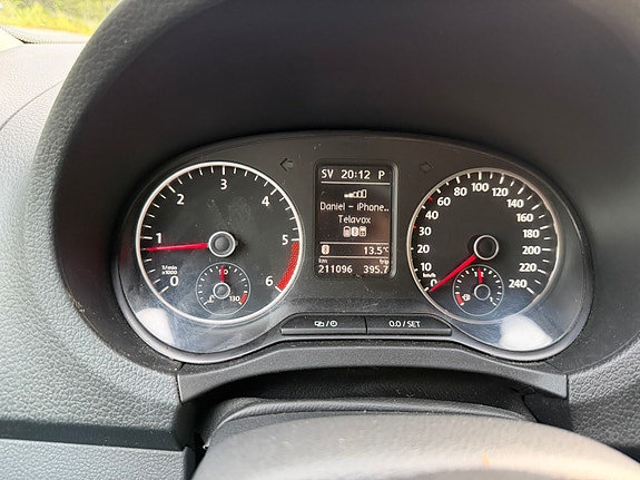 Volkswagen Amarok 8 of 9
