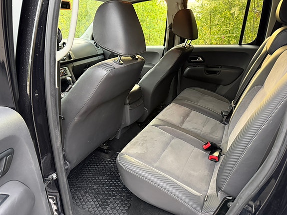 Volkswagen Amarok 5 of 9