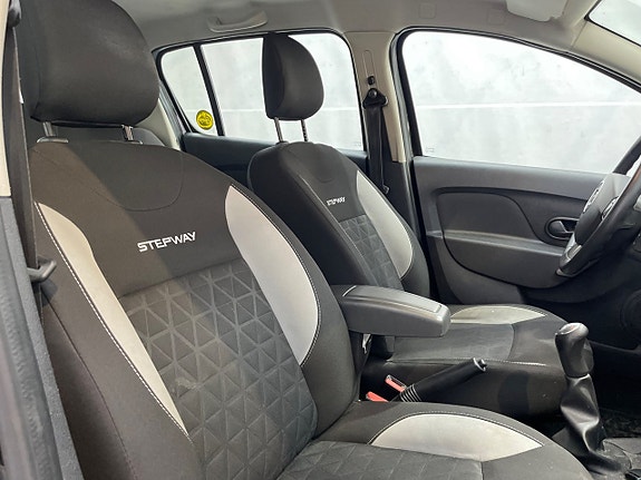 Dacia Sandero Stepway 10 of 13