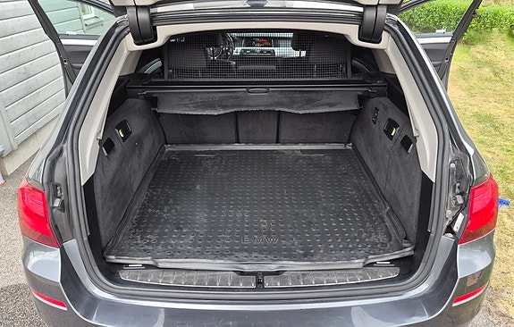 BMW 520d 11 of 13