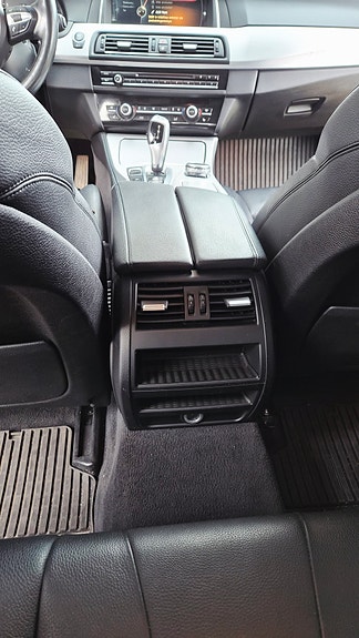 BMW 520d 10 of 13
