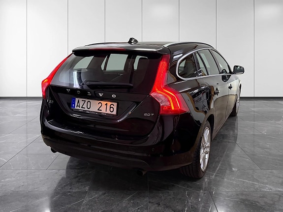 Volvo V60 6 of 15
