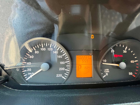 Mercedes-Benz Vito 115 4 of 13