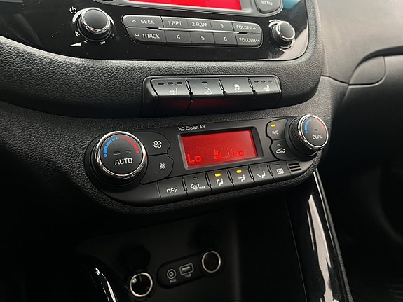 Kia Ceed 22 of 24