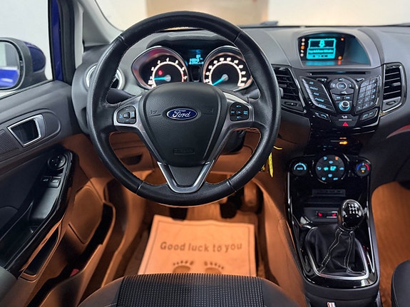 Ford Fiesta 14 of 18