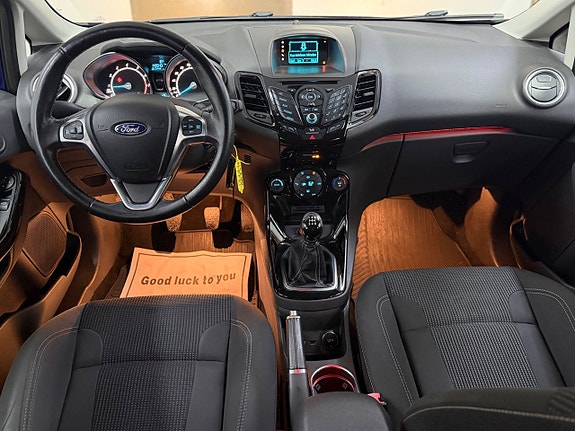Ford Fiesta 11 of 18