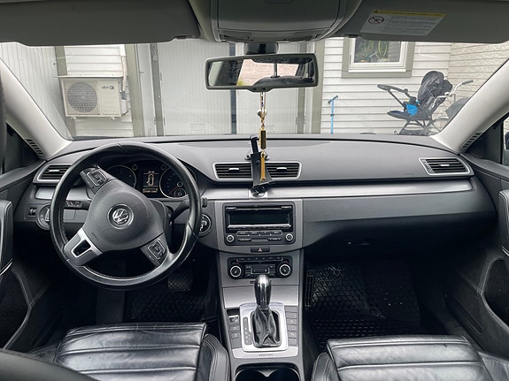 Volkswagen Passat 8 of 9